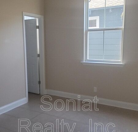 2nd image of 3509 Hamburg St #3509