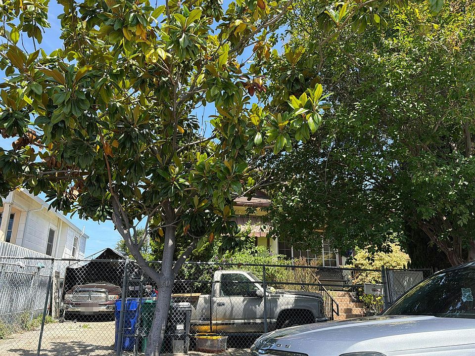 1st image of 1323 91st Ave