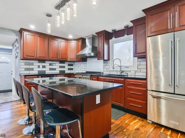 375 Rutgers Ave, Hamilton Twp., NJ 08619
