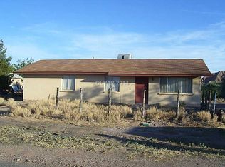 1605 Navajo Ave, Moapa Valley, NV 89021