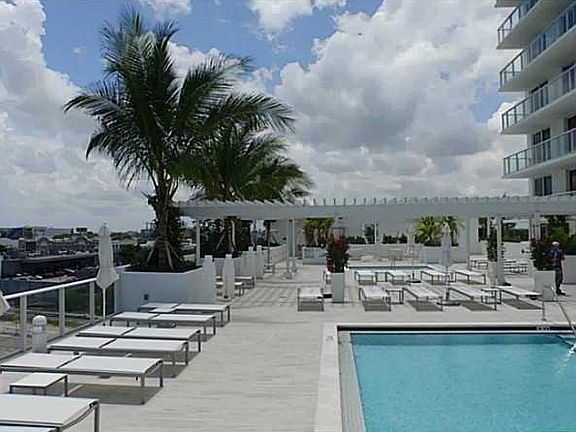 4th image of 4250 Biscayne Blvd #X-1516