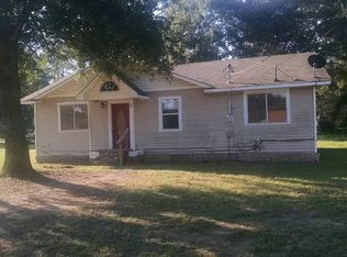 212 E Sedberry St, Jefferson, TX 75657