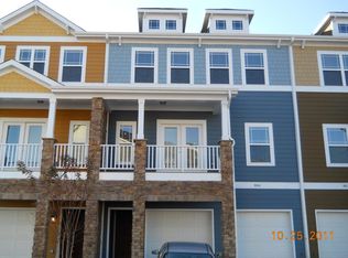 884 Queen City Cres, Apex, NC 27523