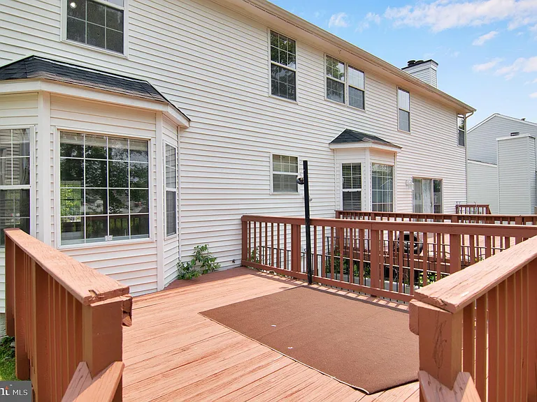 15704 Beau Ridge Dr — Photo 48
