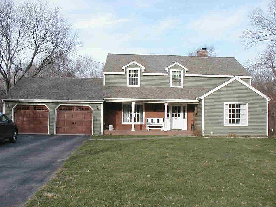1st image of 2 Square Woods Dr