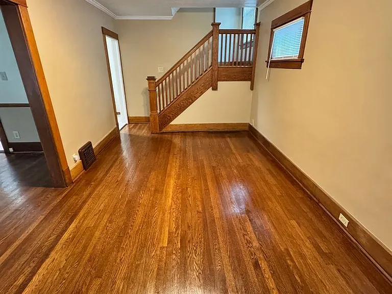 534 E Prospect St — Photo 6