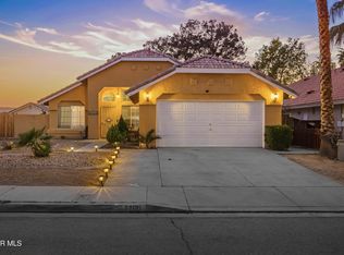 37121 Golden Oak Dr, Palmdale, CA 93552