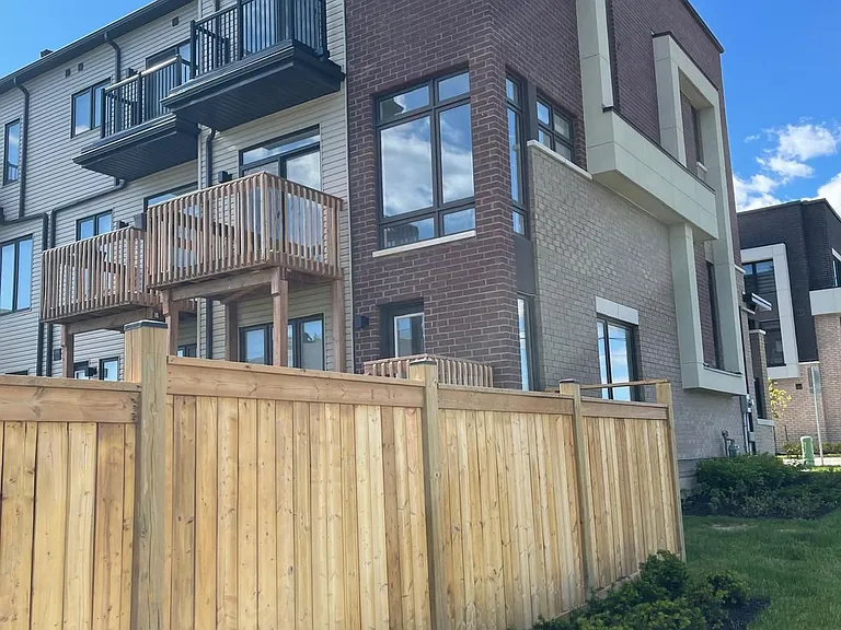 801 Heathrow Path N — Photo 10