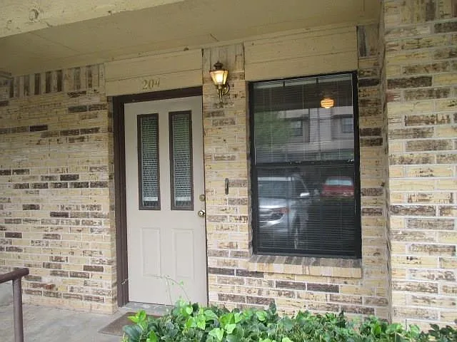 7800 Northcrest Blvd #204 — Photo 3