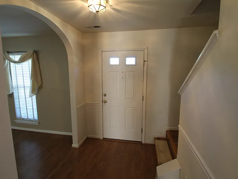 583 Stonehenge Dr — Photo 37