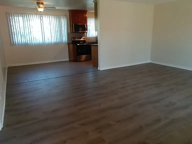 Keswick Court Apartments — Photo 107