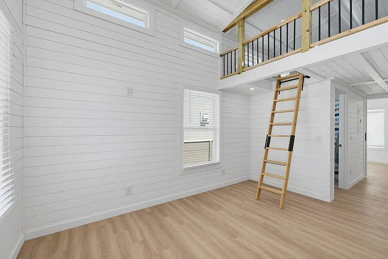 2 bed, 1.0 bath, 496 sqft, $1,175 — Photo 3