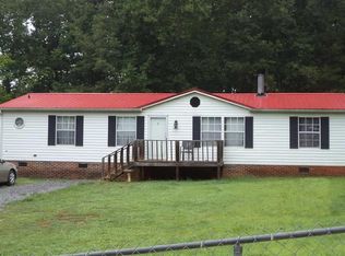 1894 Grant St, Hickory, NC 28602