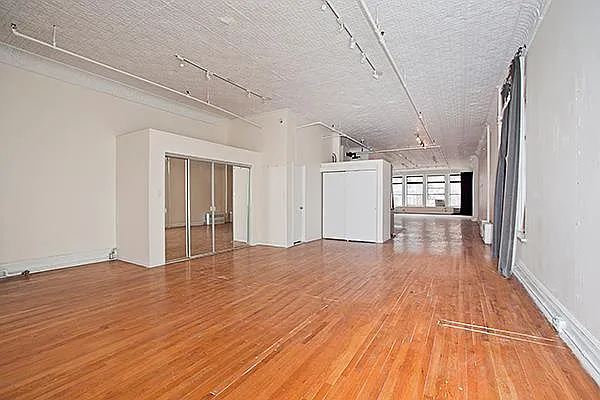 Rented by R New York | media 8