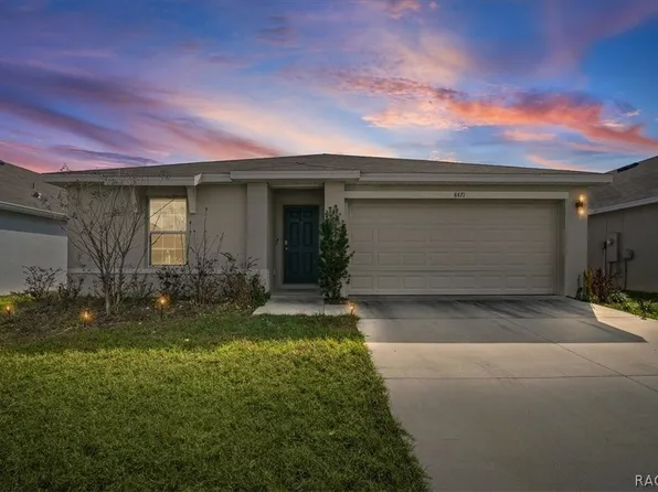 8471 Clearway Dr, Wildwood, FL 34785