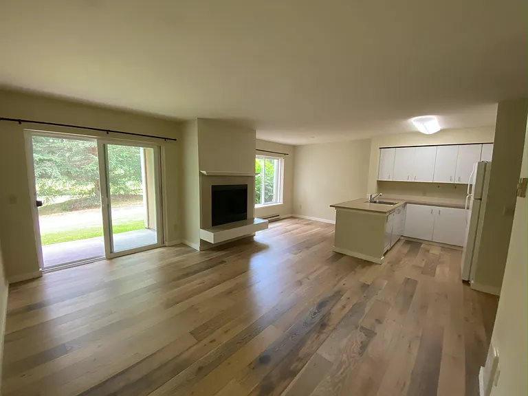 12303 Harbour Pointe Blvd #DD — Photo 2