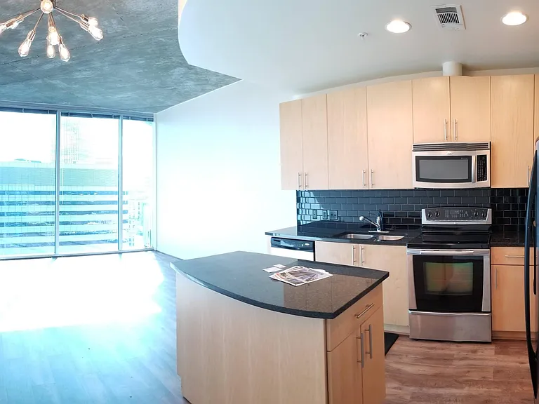 210 N Church St #2605 — Photo 12