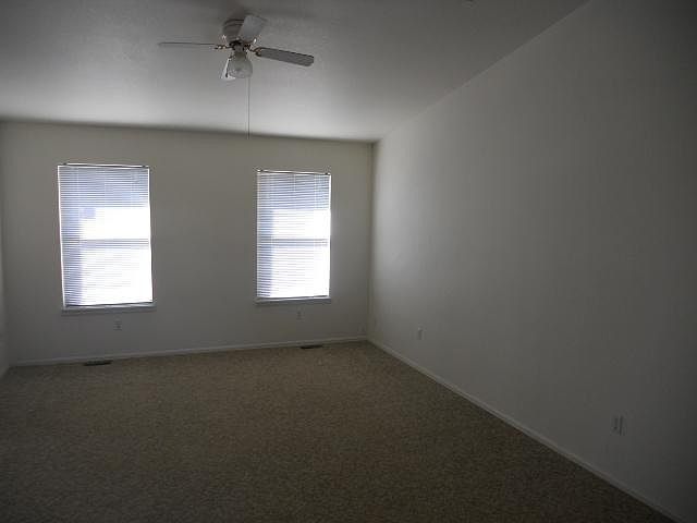 2nd image of 100 E Spaulding Ave