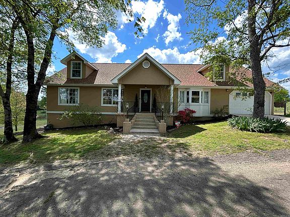 2nd image of 118 Pearcy Rd