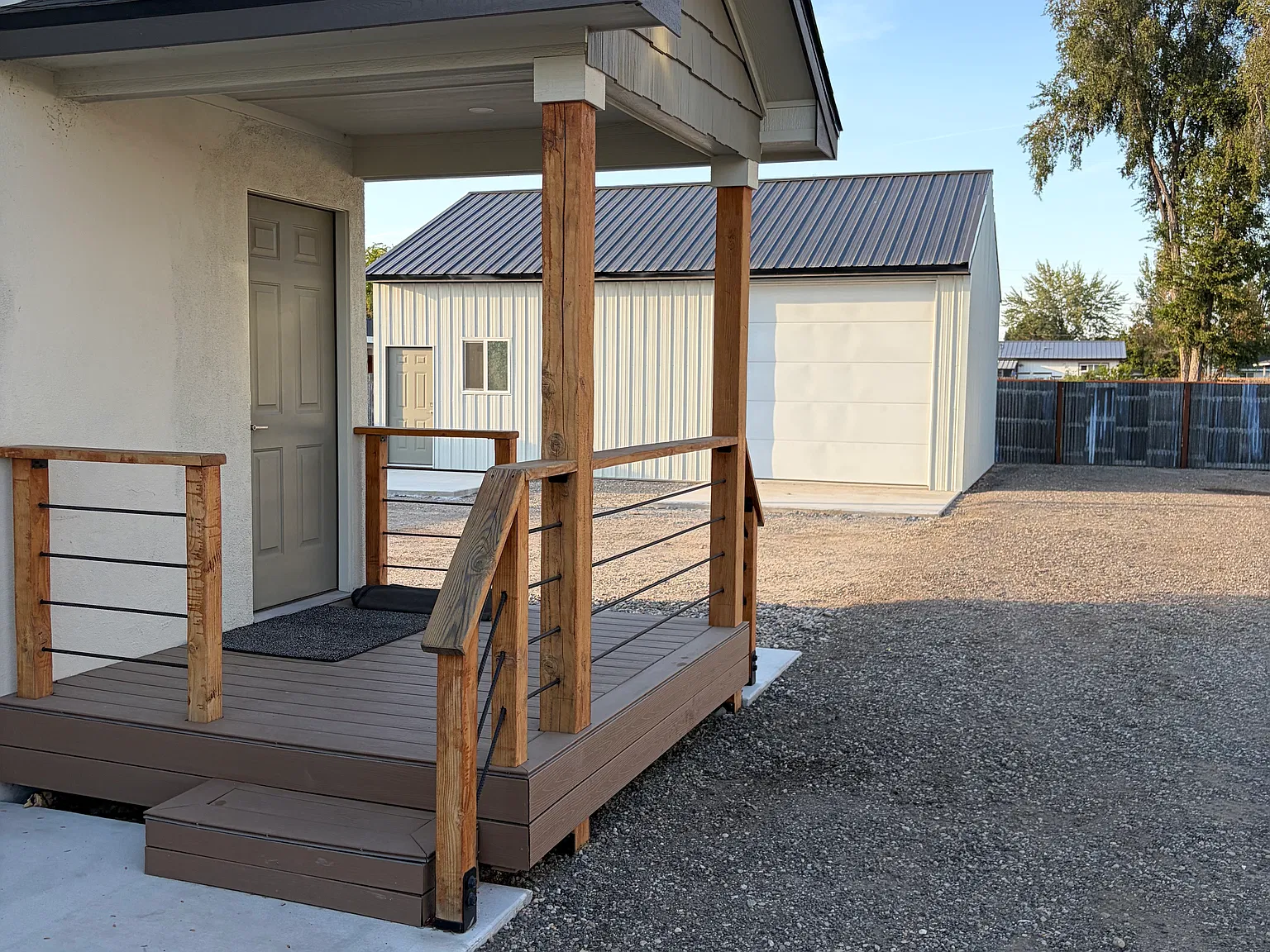 2 bed, 900 sqft, $1,600 — Photo 2