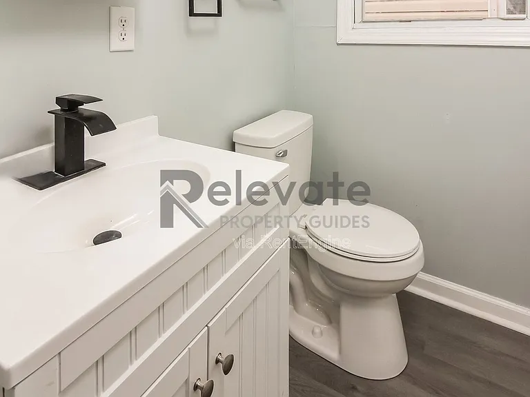 129 S Old Church St — Photo 12
