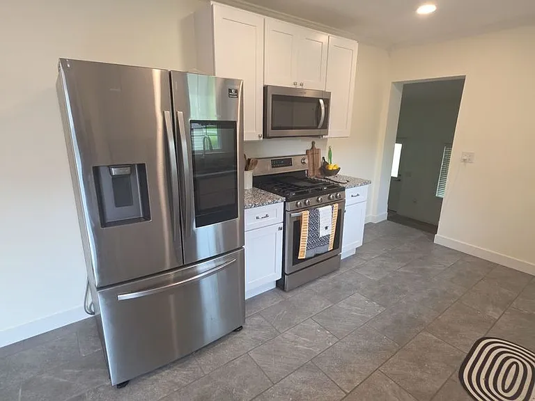 1106 Park Dr — Photo 10