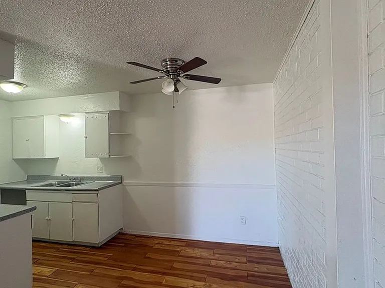The Pines Apts — Photo 14