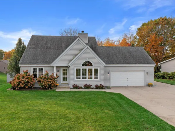 27327 Le Mays COURT, Waterford, WI 53185