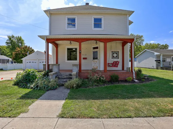 312 E Springfield Rd, Arcola, IL 61910