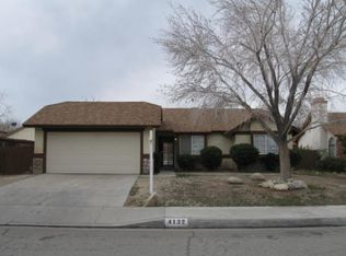 4132 Adobe Dr, Palmdale, CA 93552