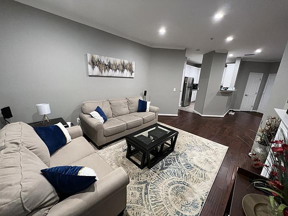 2nd image of 2711 Bellforest Ct APT 107