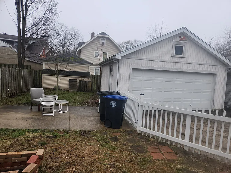 102 Marvin Ave — Photo 19