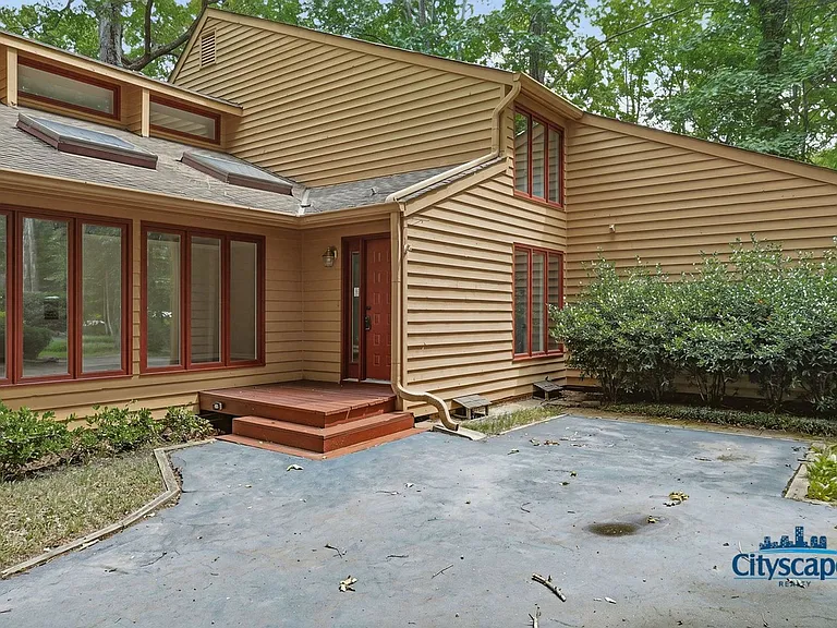 5903 Harbourwood Pl — Photo 3