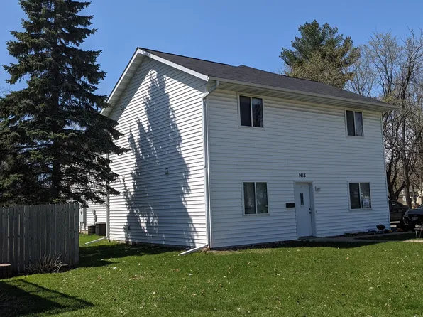 1415 1/2 8th St E, Menomonie, WI 54751