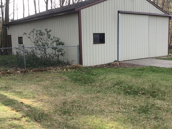 30’x40’ finished pole barn