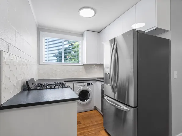 Taylor Street Towers