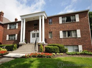 1040 Bryden Rd APT 2A, Columbus, OH 43205