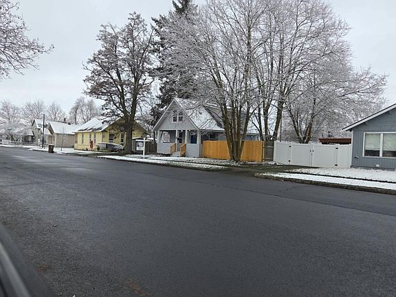 4th image of 2723 E Everett Ave