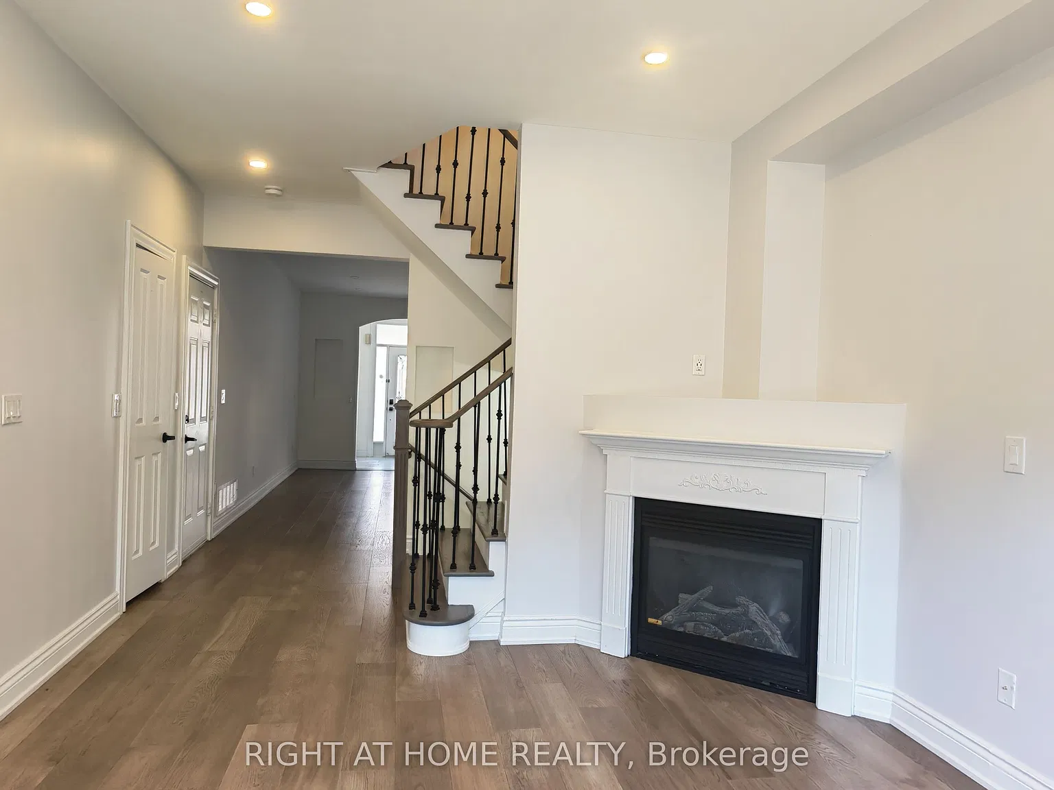 5 bed, $4,000 — Photo 4
