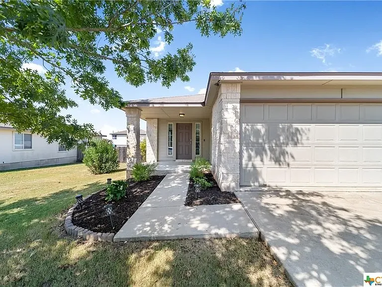 313 Wimberley St — Photo 18