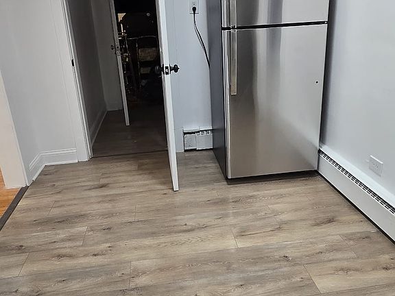 4th image of 269 E Woodland Rd #3