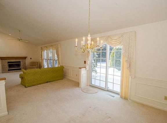 4th image of 51351 Pembridge Ct