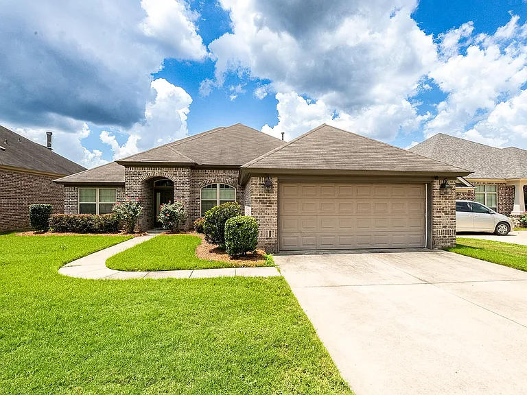 9141 Autumnbrooke Way — Photo 1