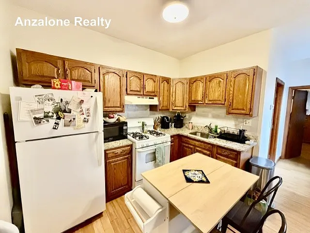 182 Salem St #2 — Photo 13