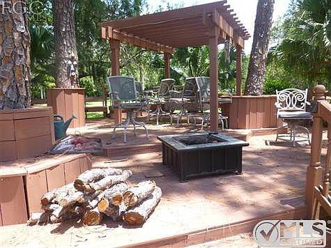 4th image of 12770 Treeline Ct