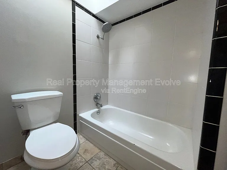 3637 E Monterosa St #7 — Photo 15
