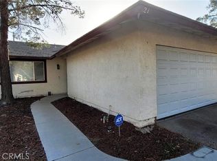 751 Higgins Rd APT 21, Barstow, CA 92311