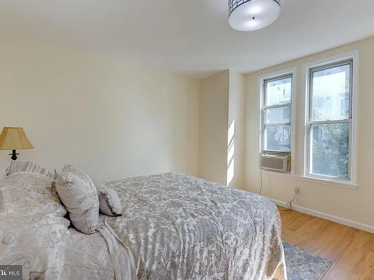1102 Trinidad Ave NE — Photo 10