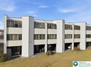 130 Foxfire Dr APT 306, Mount Pocono, PA 18344
