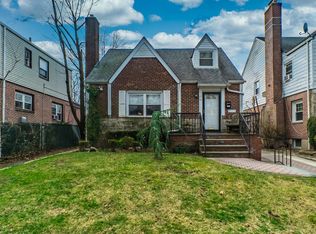 6952 178th St, Fresh Meadows, NY 11365